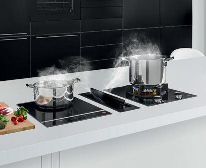 table à induction gaz aspirante